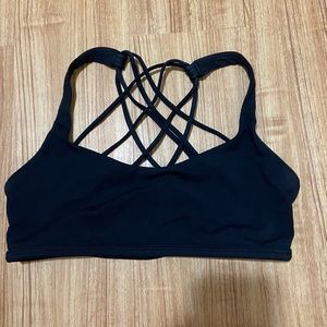 Black size 4 lululemon sports bra